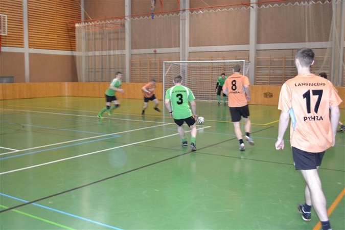 Bezirksentscheid Hallenfußball